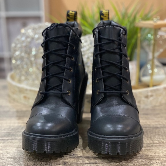 Dr. Martens Averil 6-eye Padded Collar Heel Boots - Picture 3 of 16